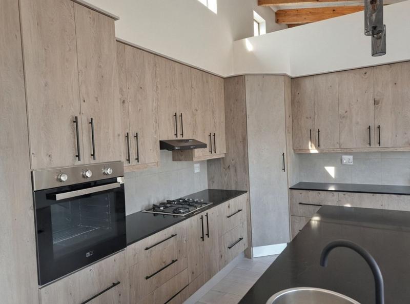 4 Bedroom Property for Sale in Pearly Beach Western Cape